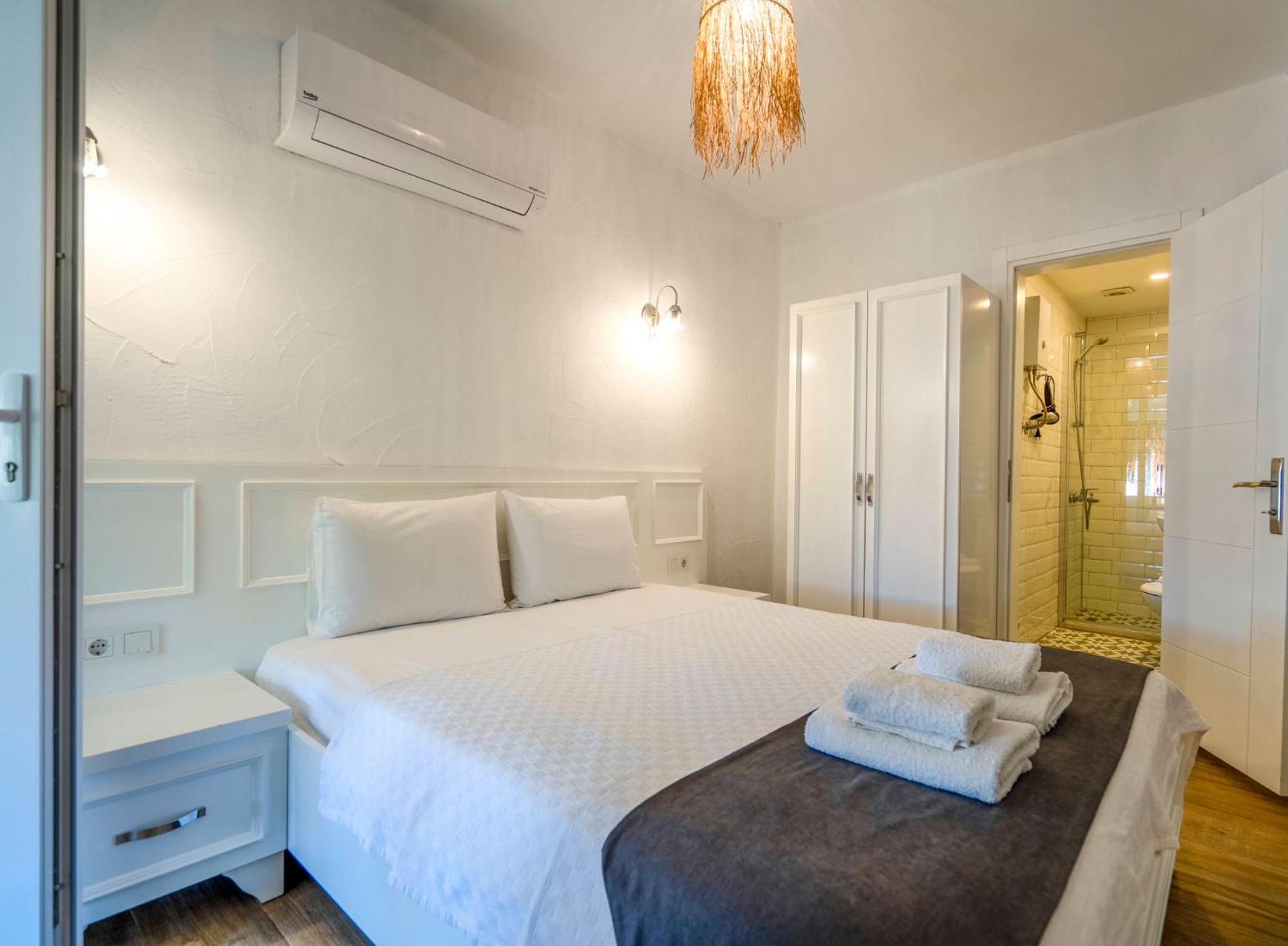 Londia Otel Alacati Exterior photo